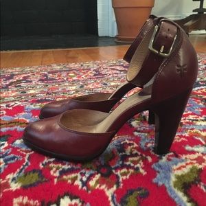Beautiful Frye Leather Heels